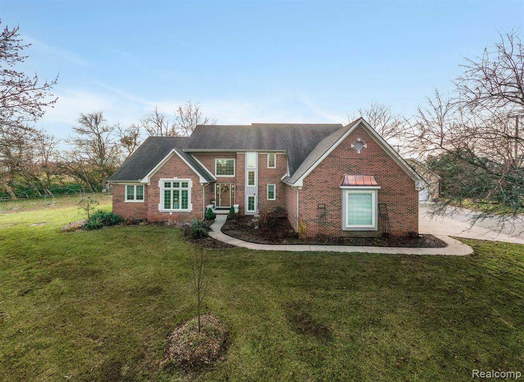 9464 Platt Road - Photo 1