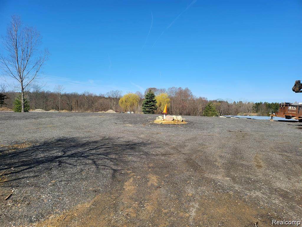 3716 Lapeer Road - Photo 1