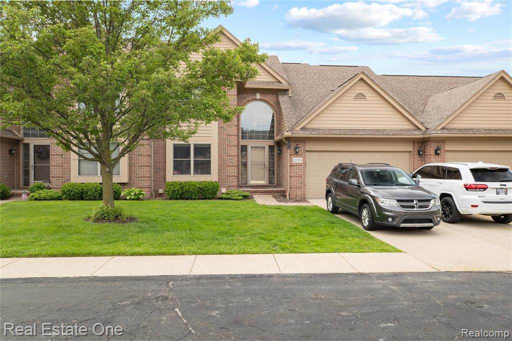 22470 Timber Ridge - Photo 1
