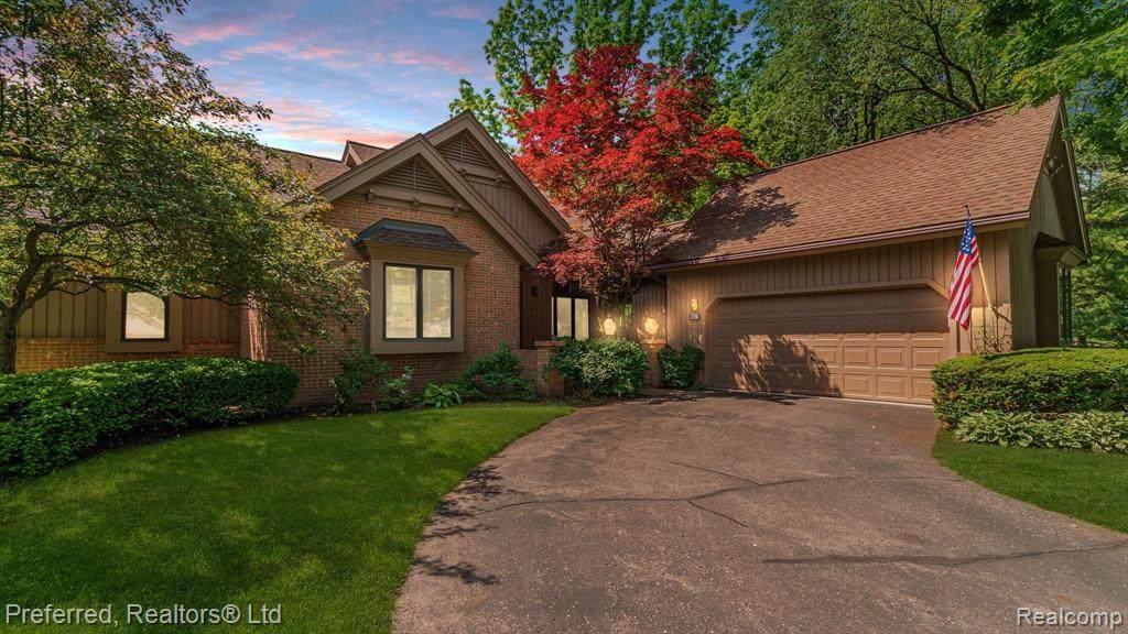 46477 Arboretum Circle - Photo 1