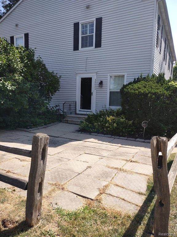 38823 Marblehead - Photo 1