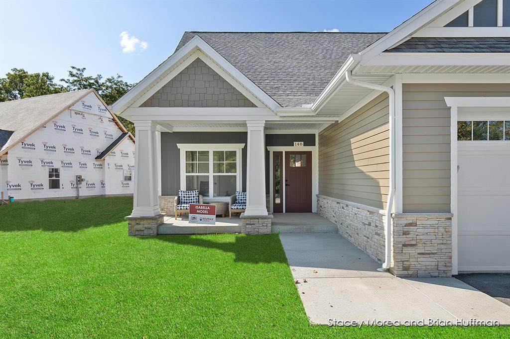 179 Tamarack Lane - Photo 1