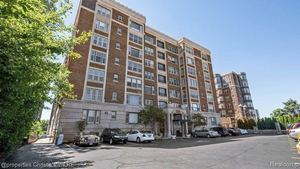 8120 Jefferson Avenue - Photo 1