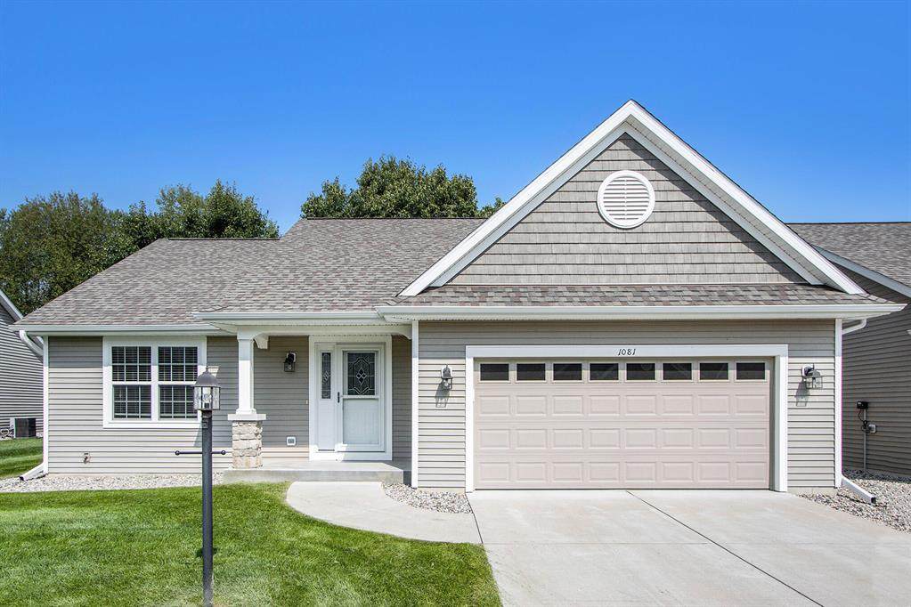 1081 Gulf Breeze Road - Photo 1