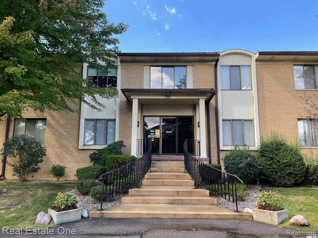 31915 14 Mile Road - Photo 1