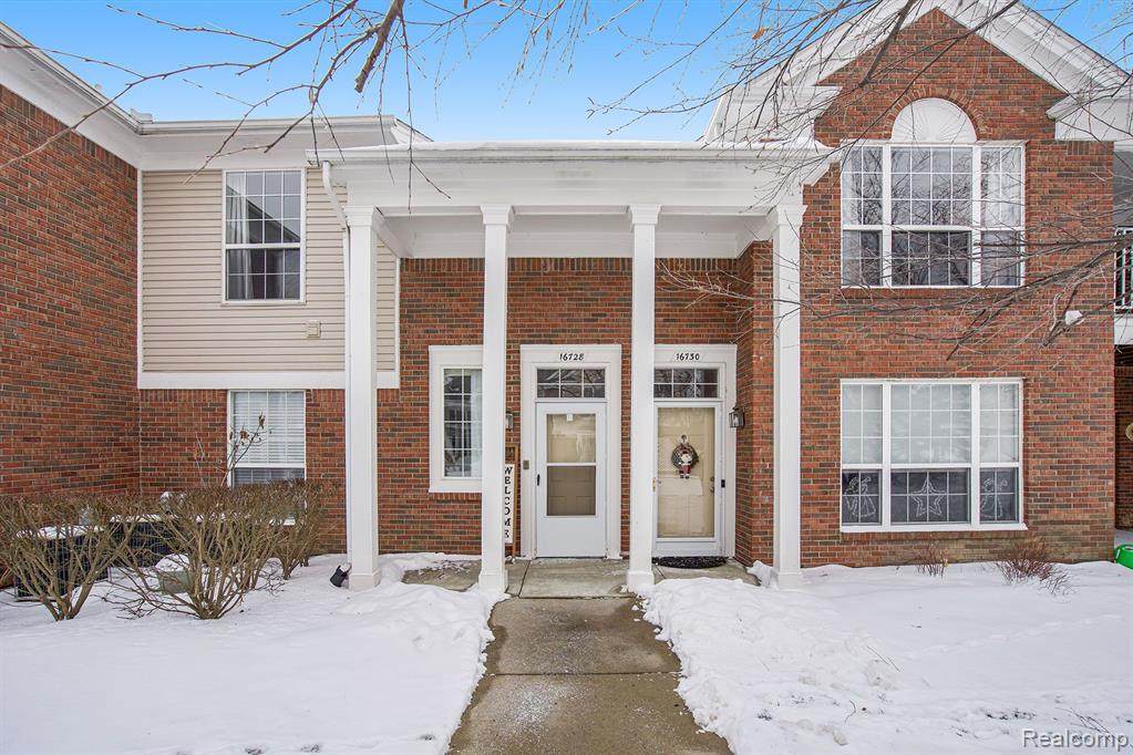 16728 Dover Drive - Photo 1