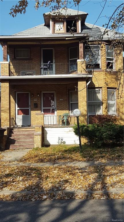1470 Euclid St - Photo 1