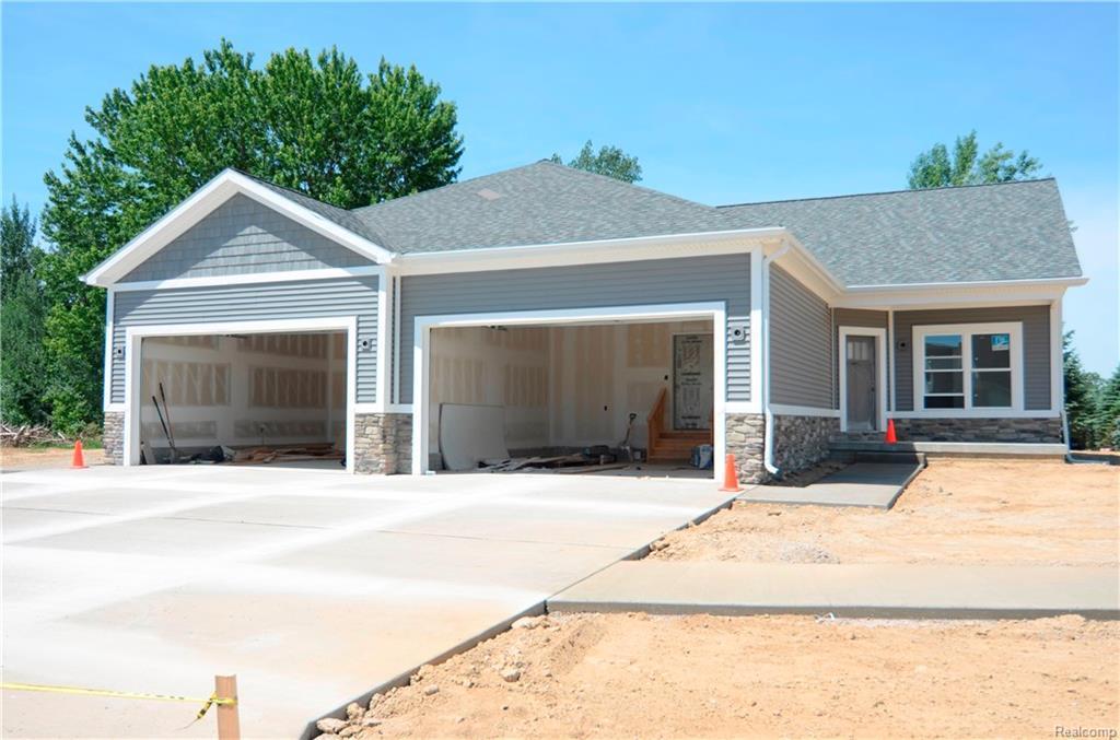 39 Brahms Ln - Photo 1