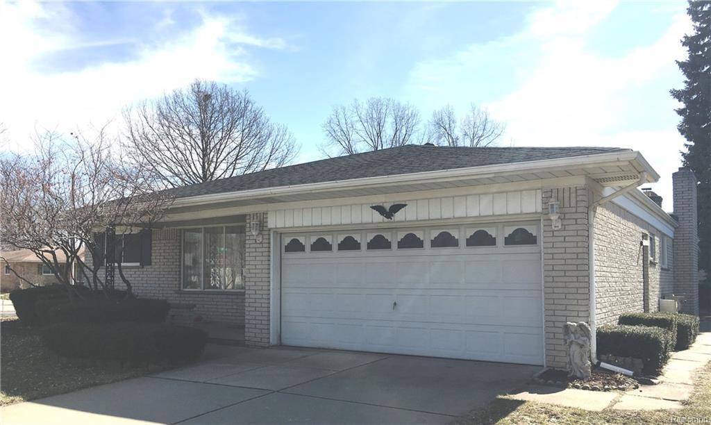 27315 Michele St - Photo 1