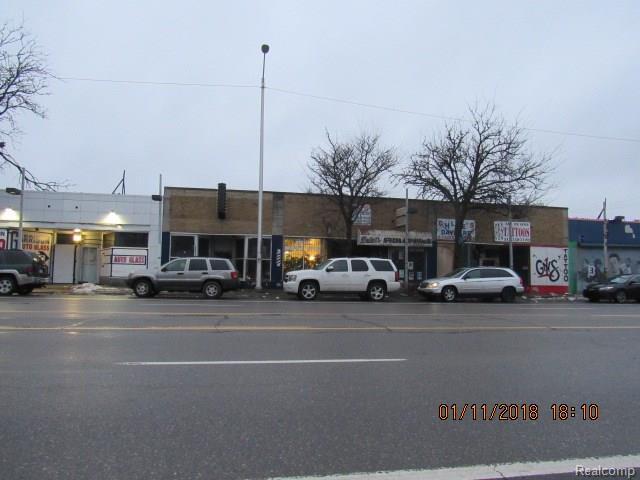 13219 Dexter Ave - Photo 1