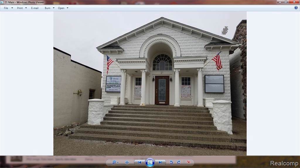 21 Main St - Photo 1
