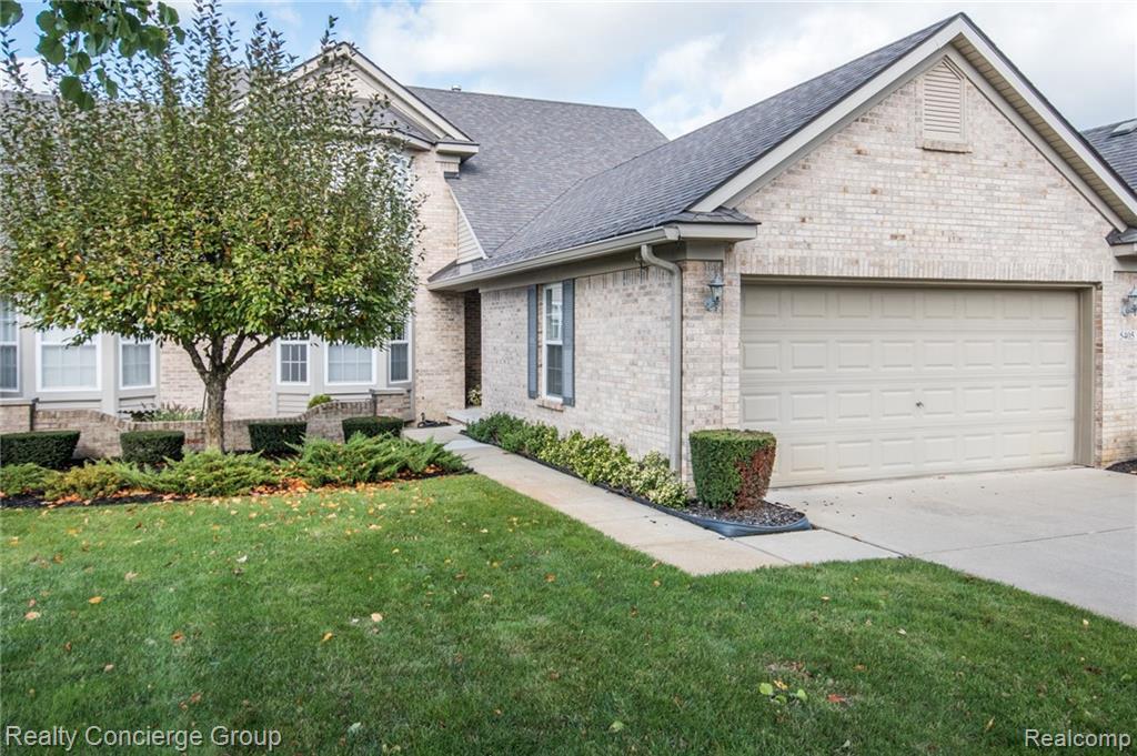 5405 Ivy Crt - Photo 1