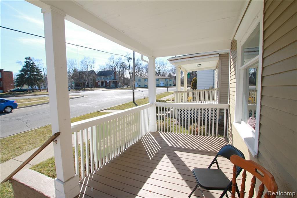 710 Emmet St - Photo 1