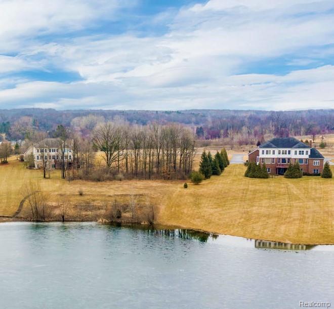 0 Shoreline Dr - Photo 1
