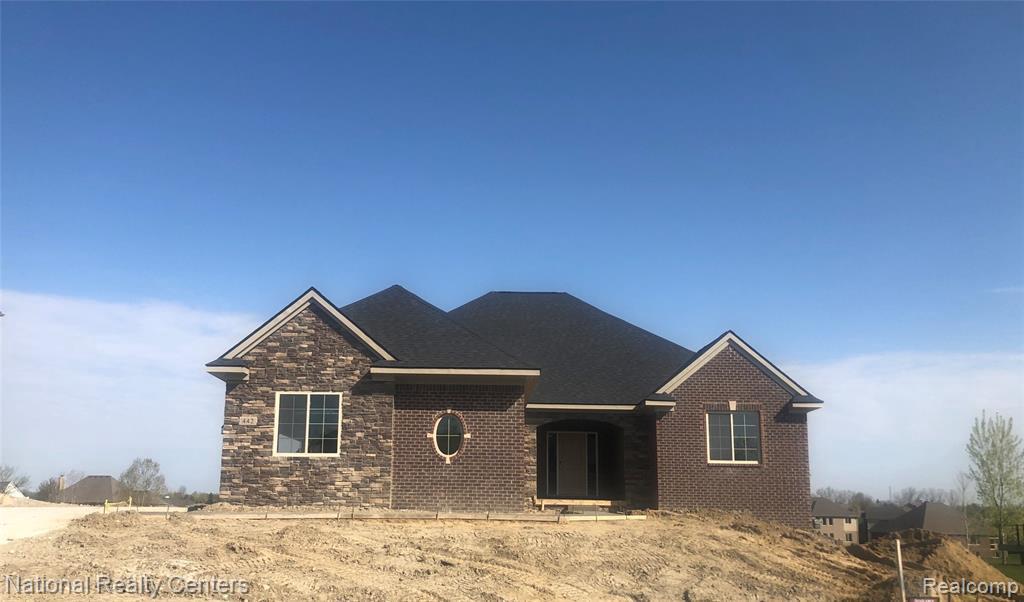 442 Overlook Dr - Photo 1