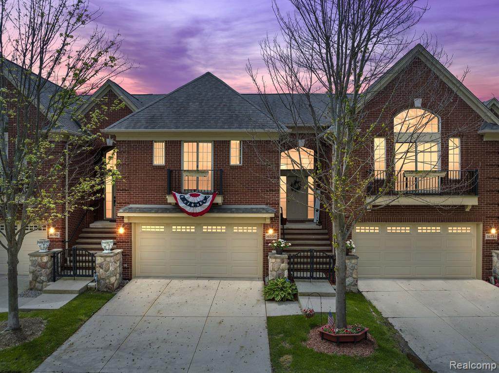 16750 Newbury - Photo 1