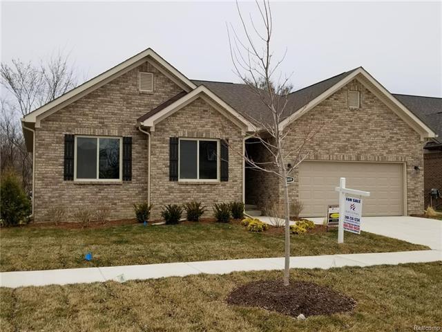 20899 Oak Ridge - Photo 1