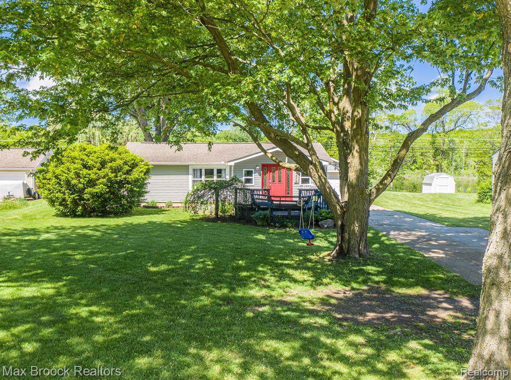 8879 Bridge Lake Rd - Photo 1