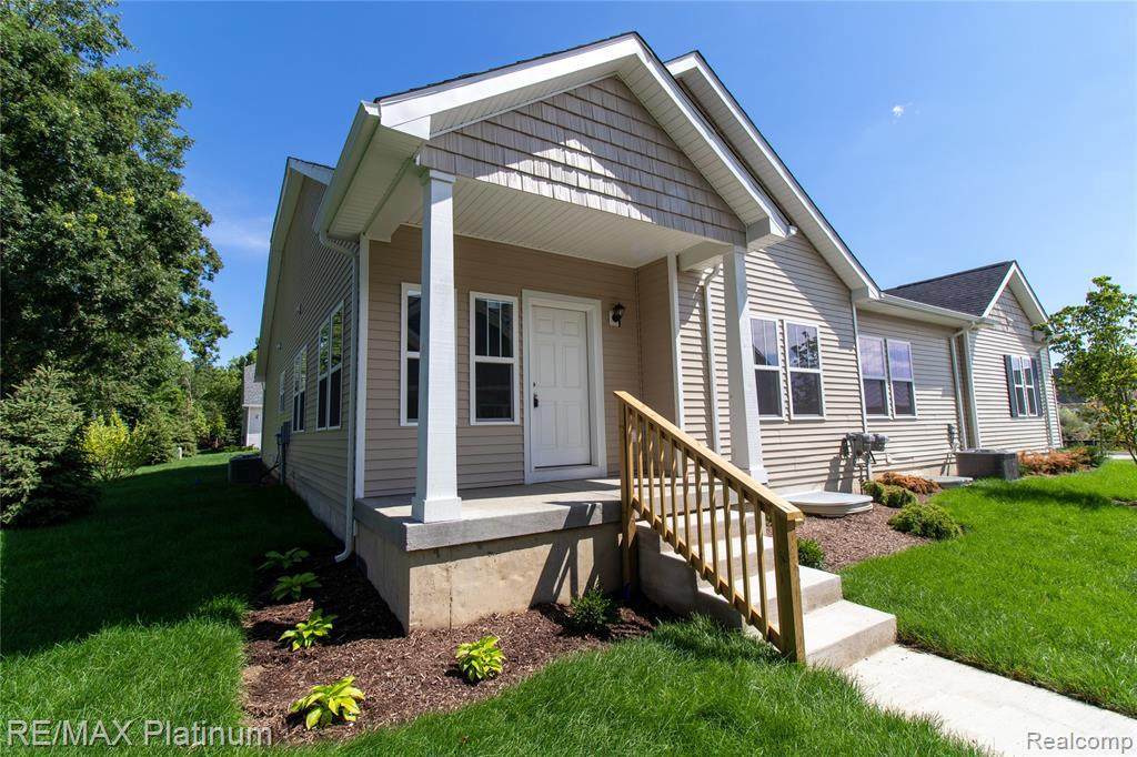1722 Carlisle St - Photo 1