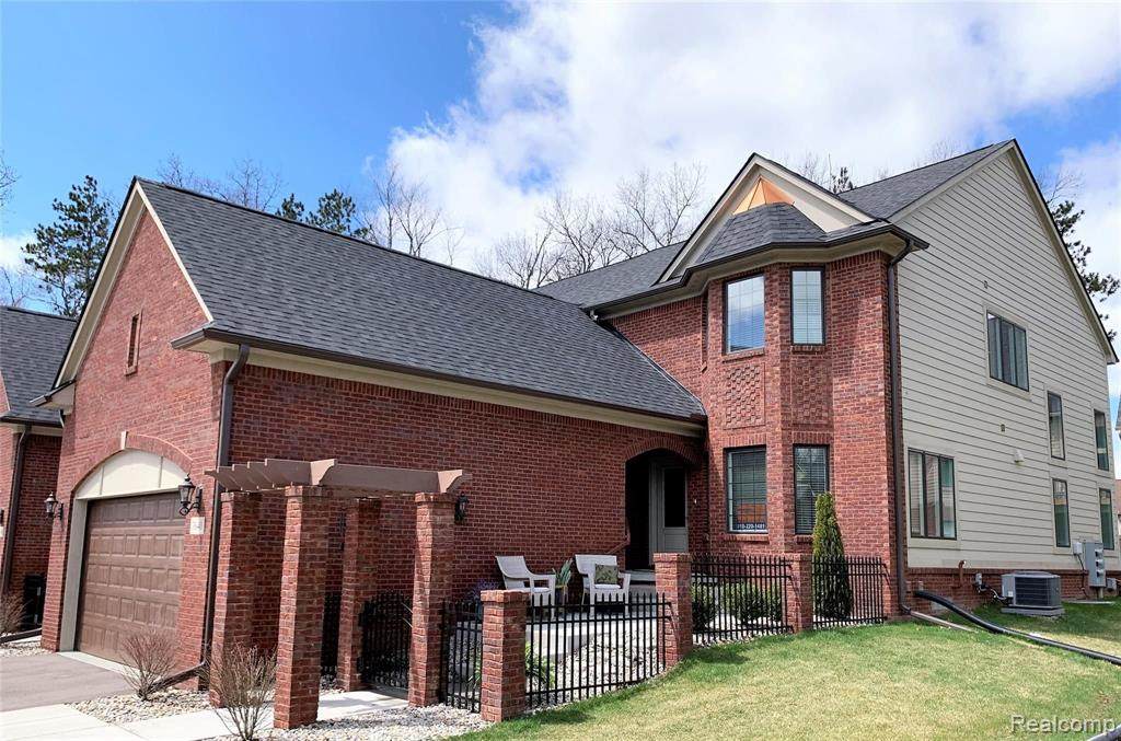 3640 Bay Harbor Drive - Photo 1
