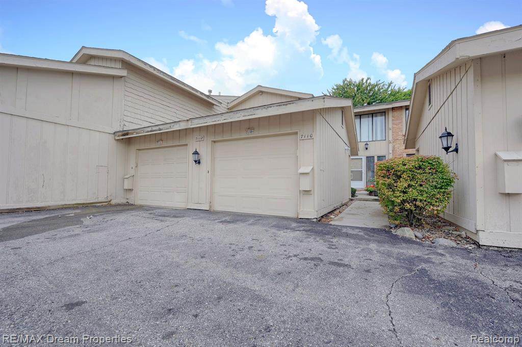 7112 Pebble Park Drive - Photo 1