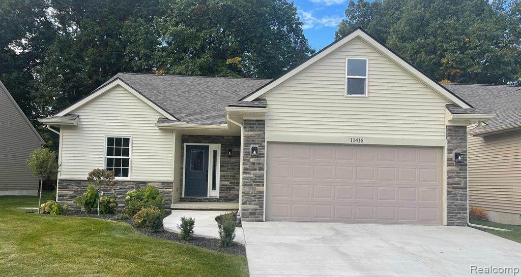 11416 Hidden Oaks Drive - Photo 1