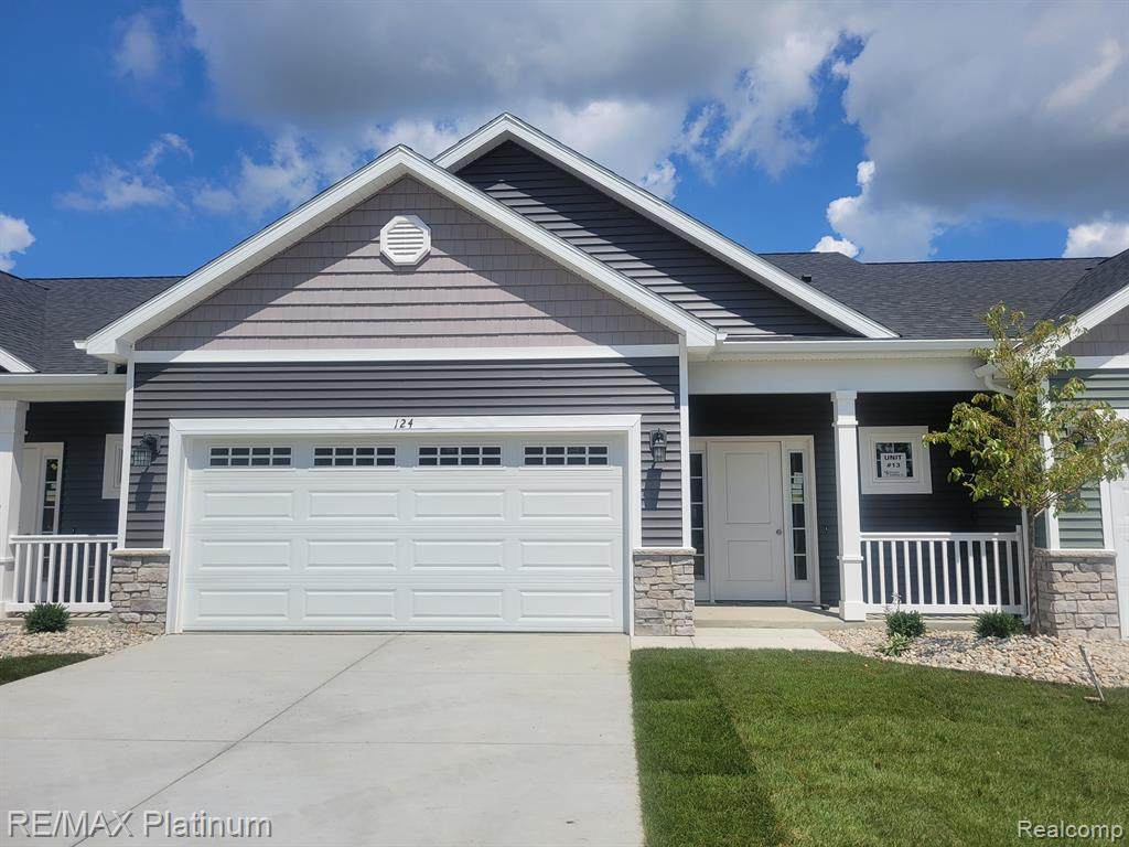 124 Crescent Avenue - Photo 1