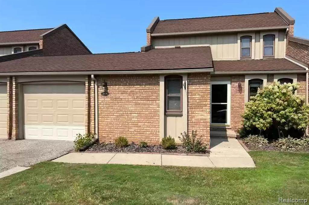 2928 Moon Lake Drive Drive - Photo 1