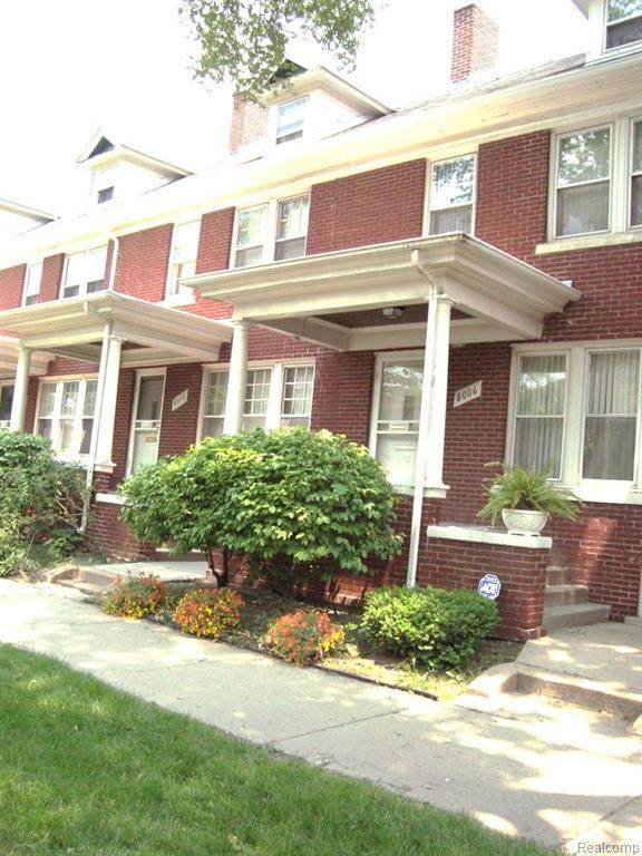 8006 3rd St # 25 - Photo 1