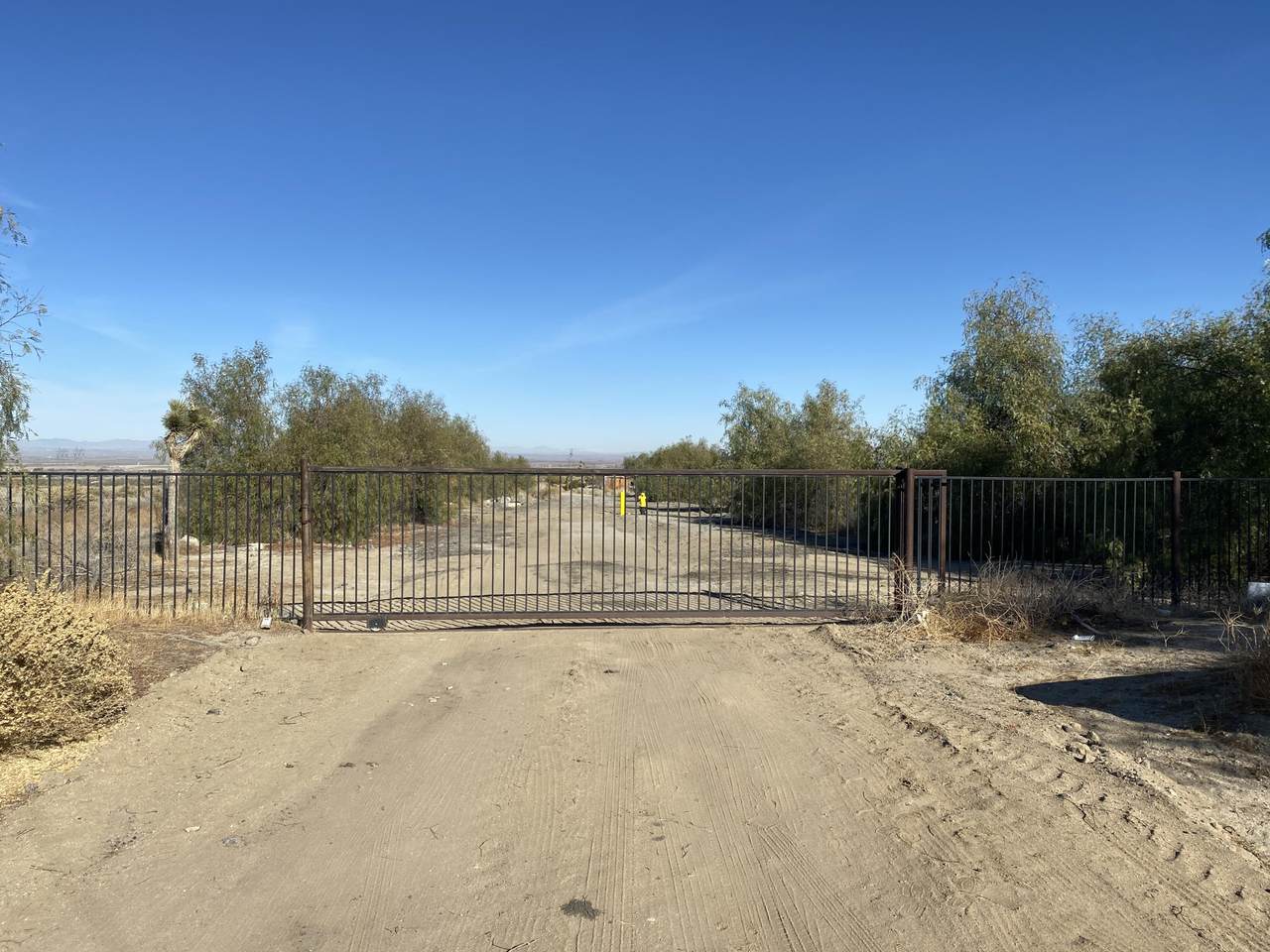 0 Fort Tejon And 94th St E - Photo 1