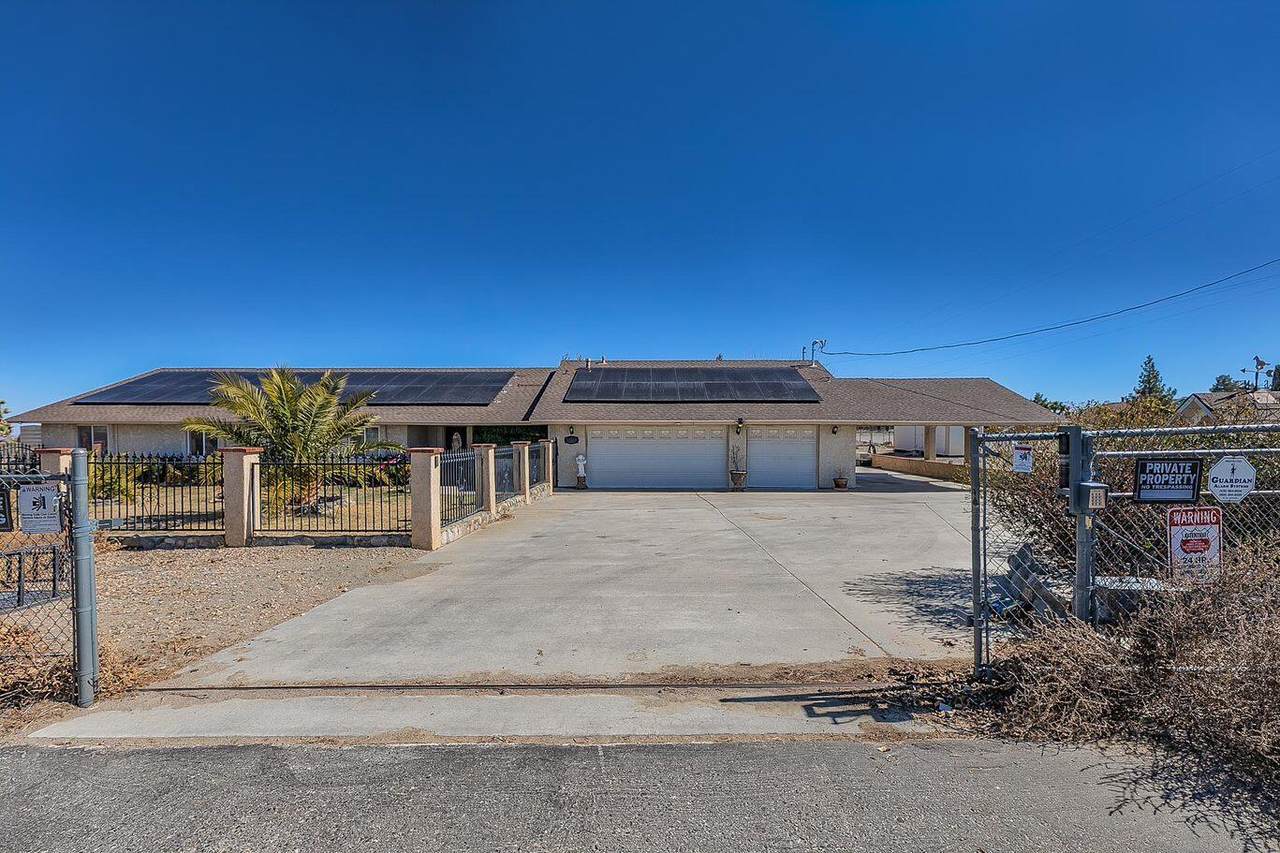 12423 Sheep Creek Road - Photo 1