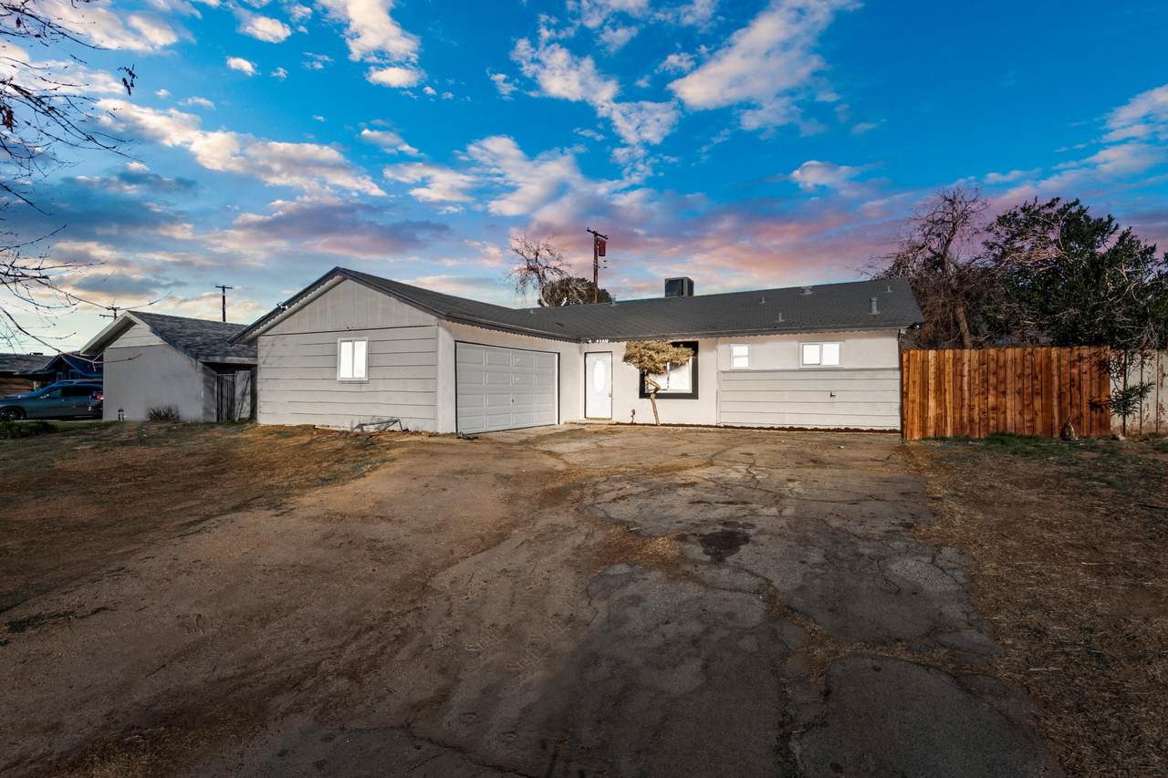 45416 Burgess Way - Photo 1