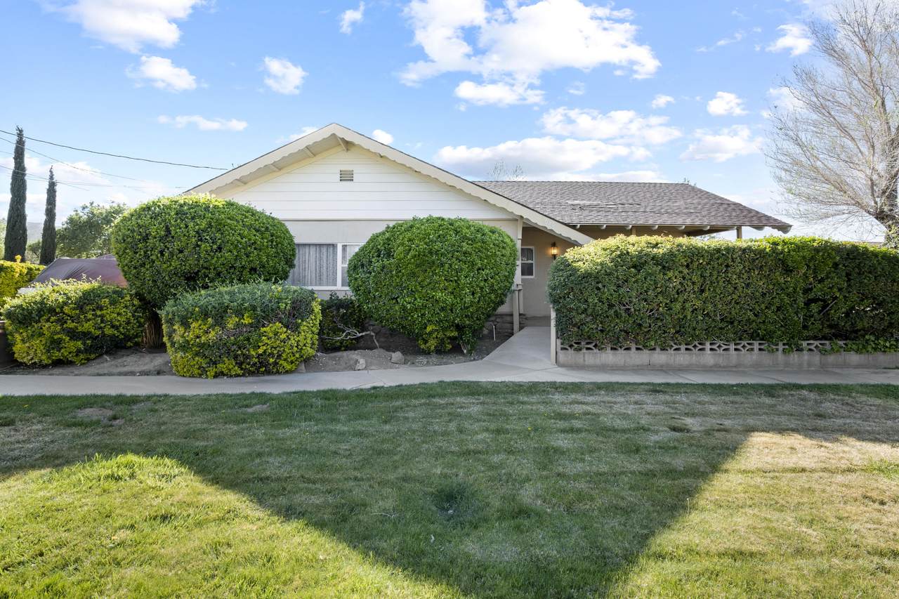 41659 55th Street - Photo 1