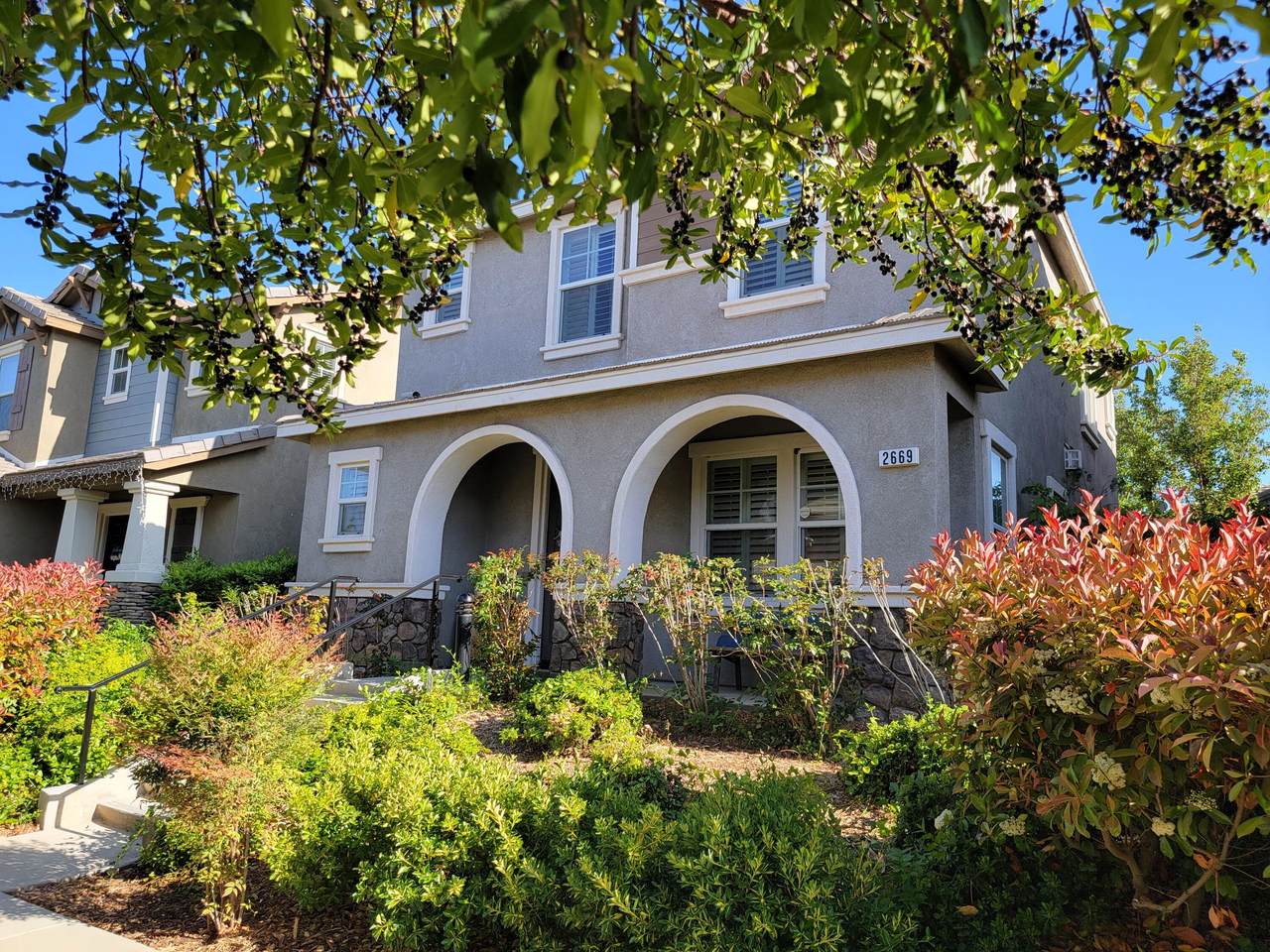 2669 Greenwood Court - Photo 1