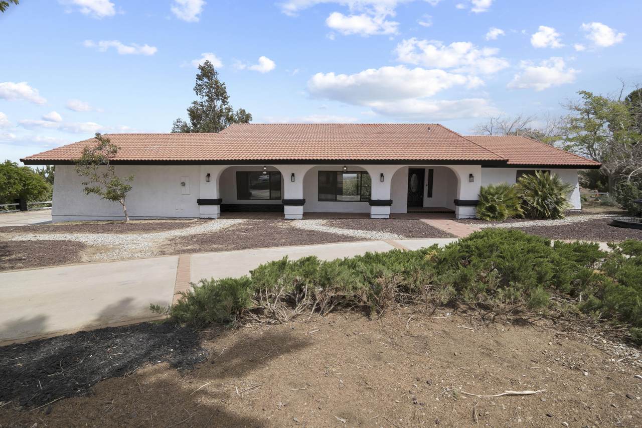 241 Westlake Drive - Photo 1