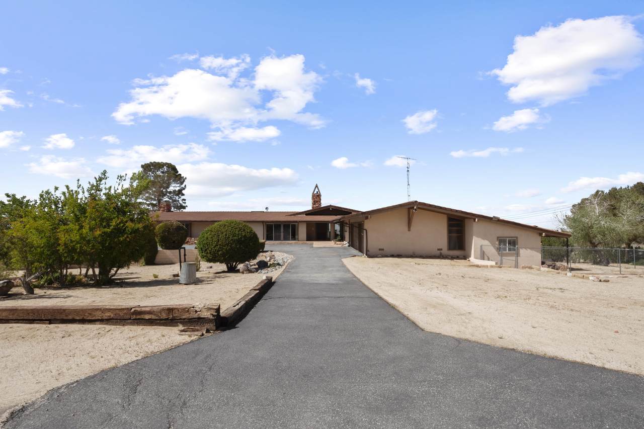 15831 Y 4 Avenue - Photo 1