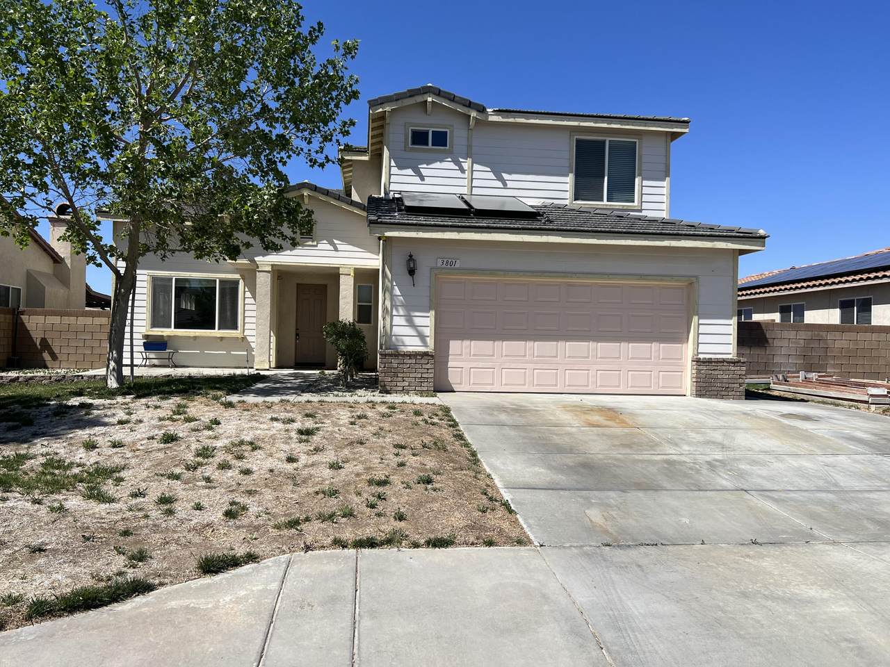 3801 Ave J 12 - Photo 1