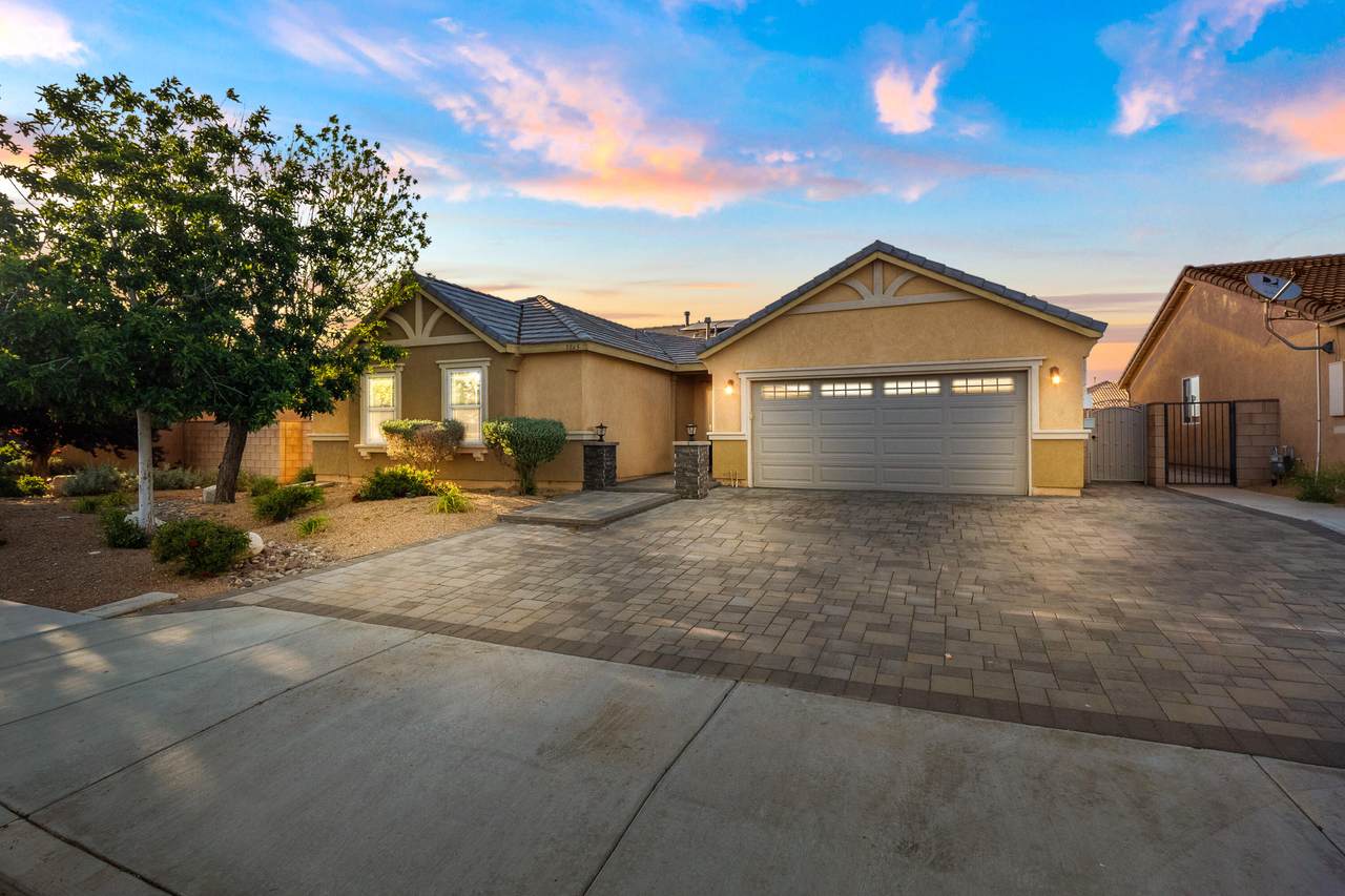 3345 James Court - Photo 1