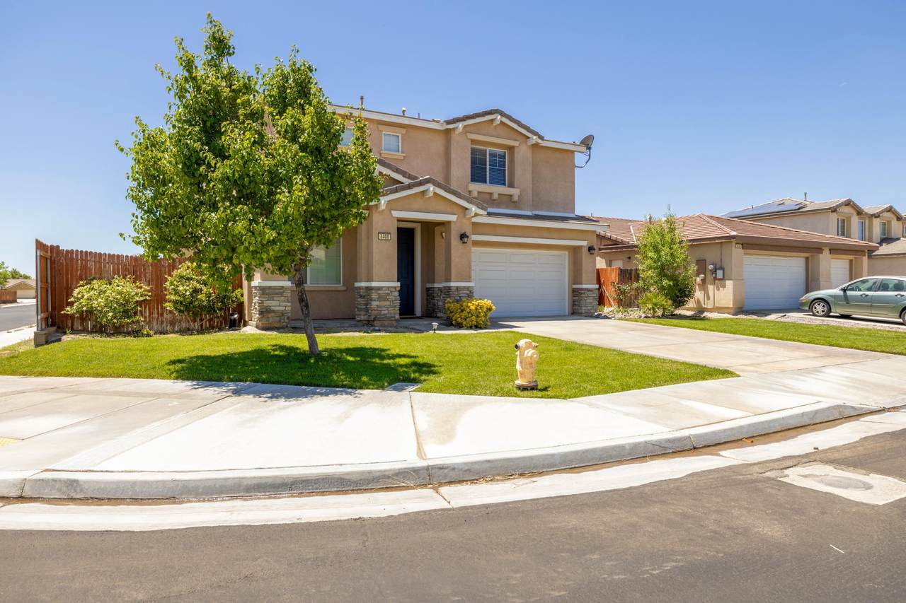 3400 Gemstone Avenue - Photo 1