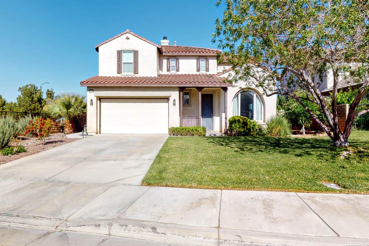 39444 Evening Star Street - Photo 1