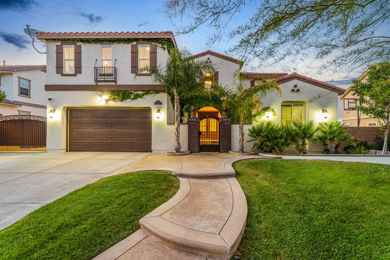6831 Princessa Drive - Photo 1