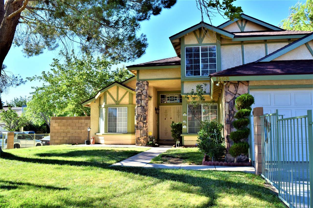 1203 Ave K4 - Photo 1