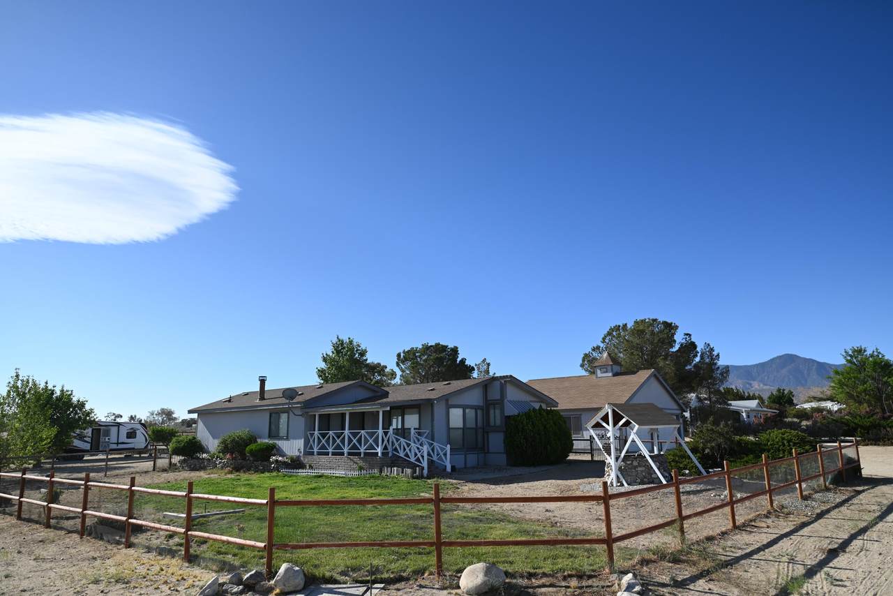 33391 165th Street - Photo 1