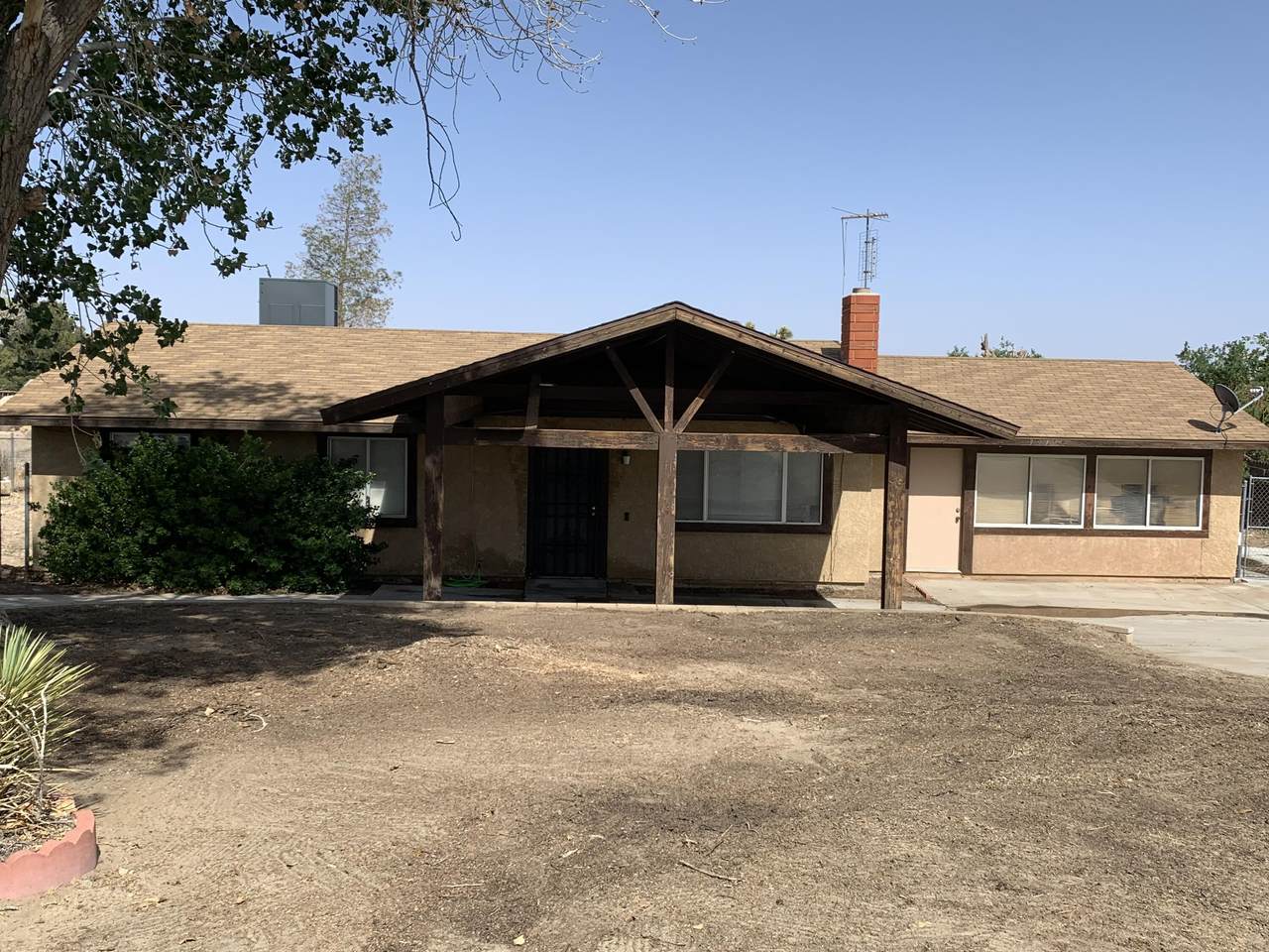 39112 166th Street - Photo 1