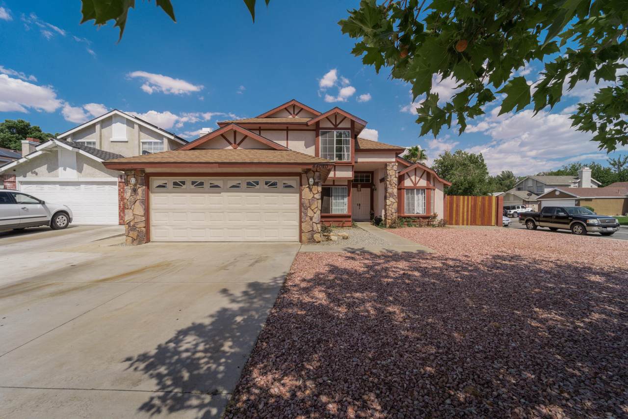 44020 Heath Court - Photo 1