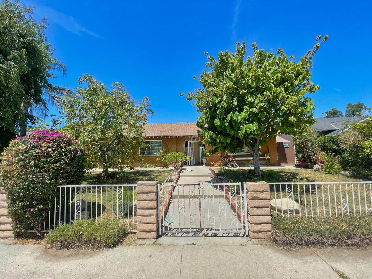 8825 Winnetka Avenue - Photo 1