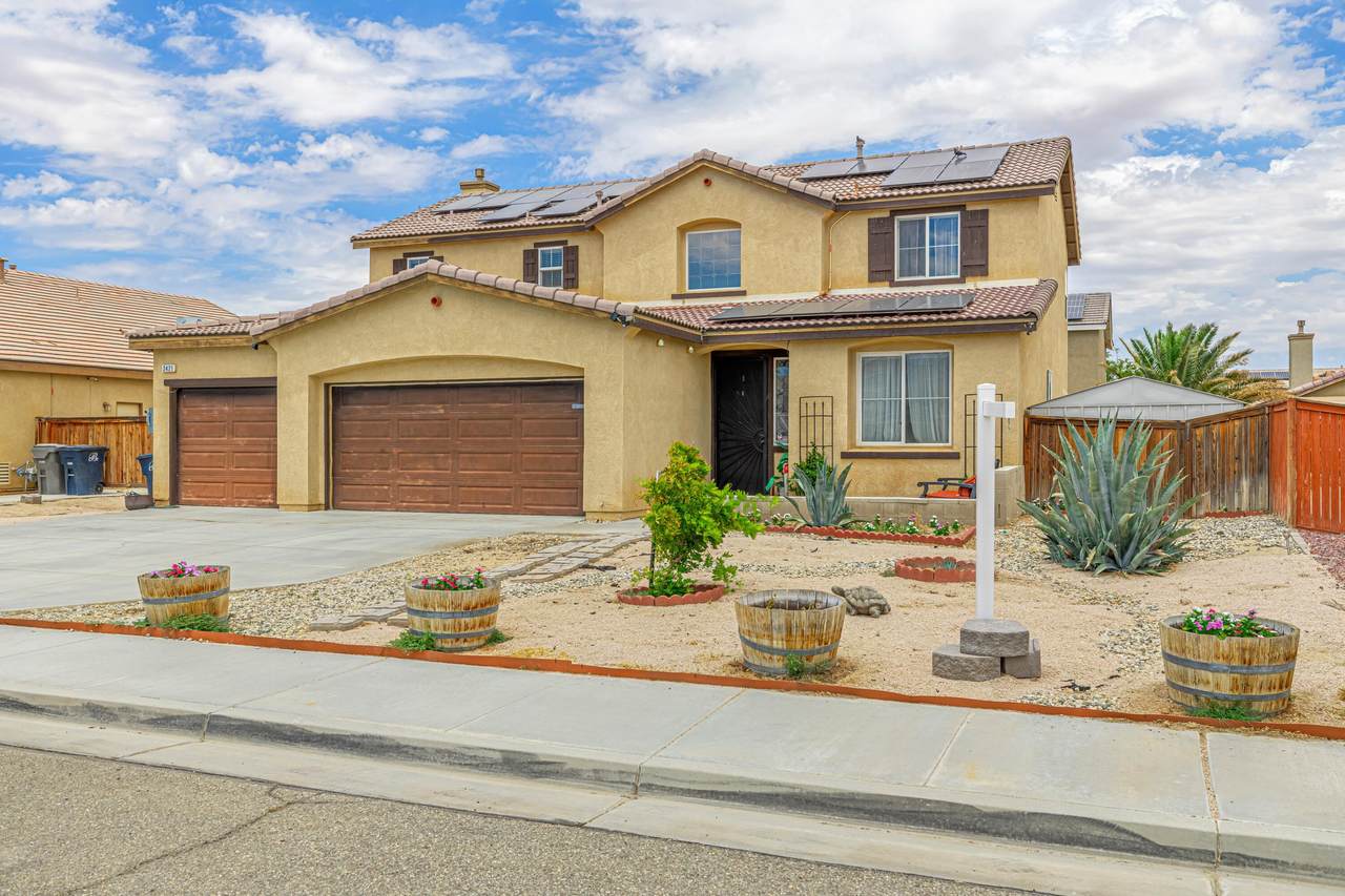 2421 Arboretum Avenue - Photo 1
