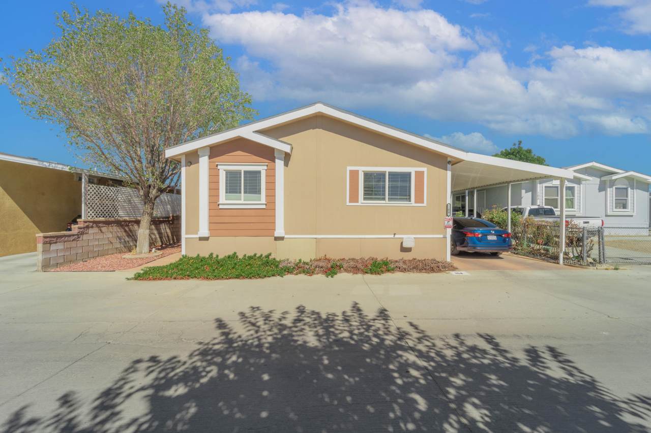 45465 25th Street - Photo 1