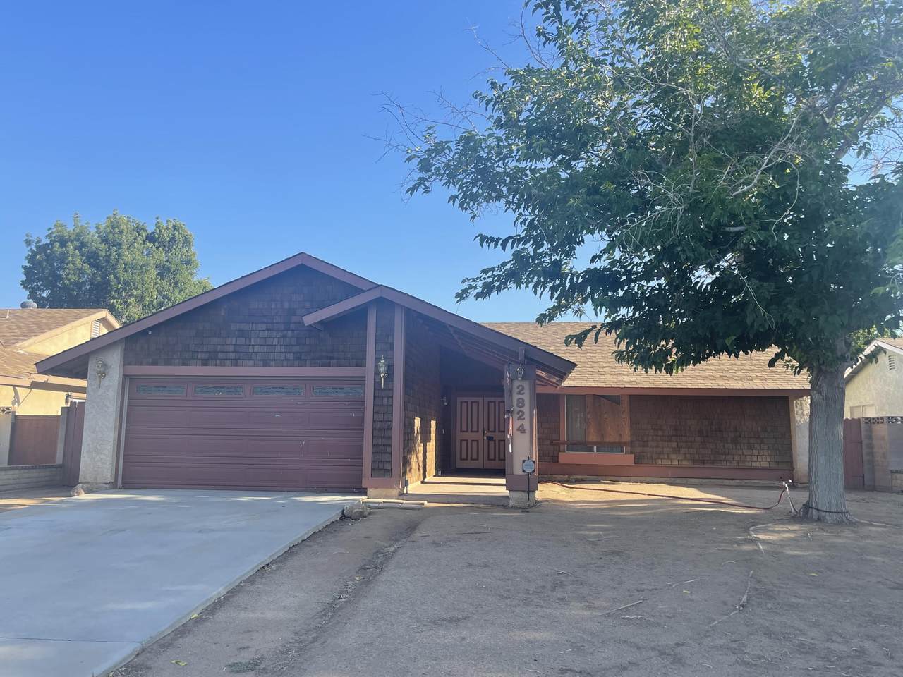 2824 Ave R12 - Photo 1