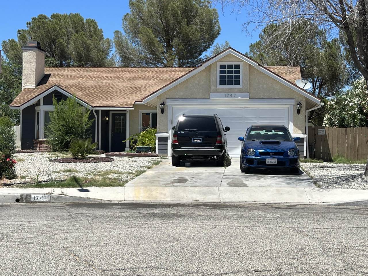 1747 Viridan Avenue - Photo 1